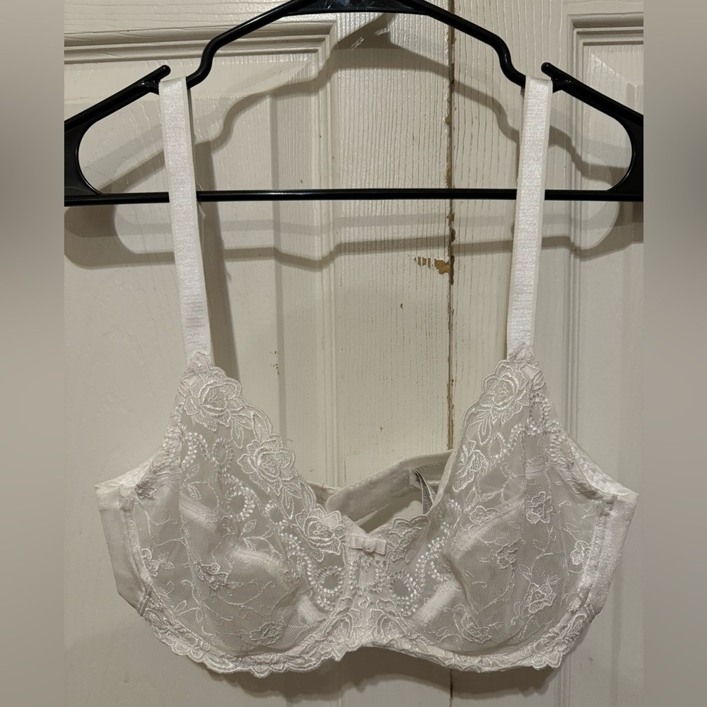 Wacoal Bra 85720 Lace With Underwire Size 36C In Ivory